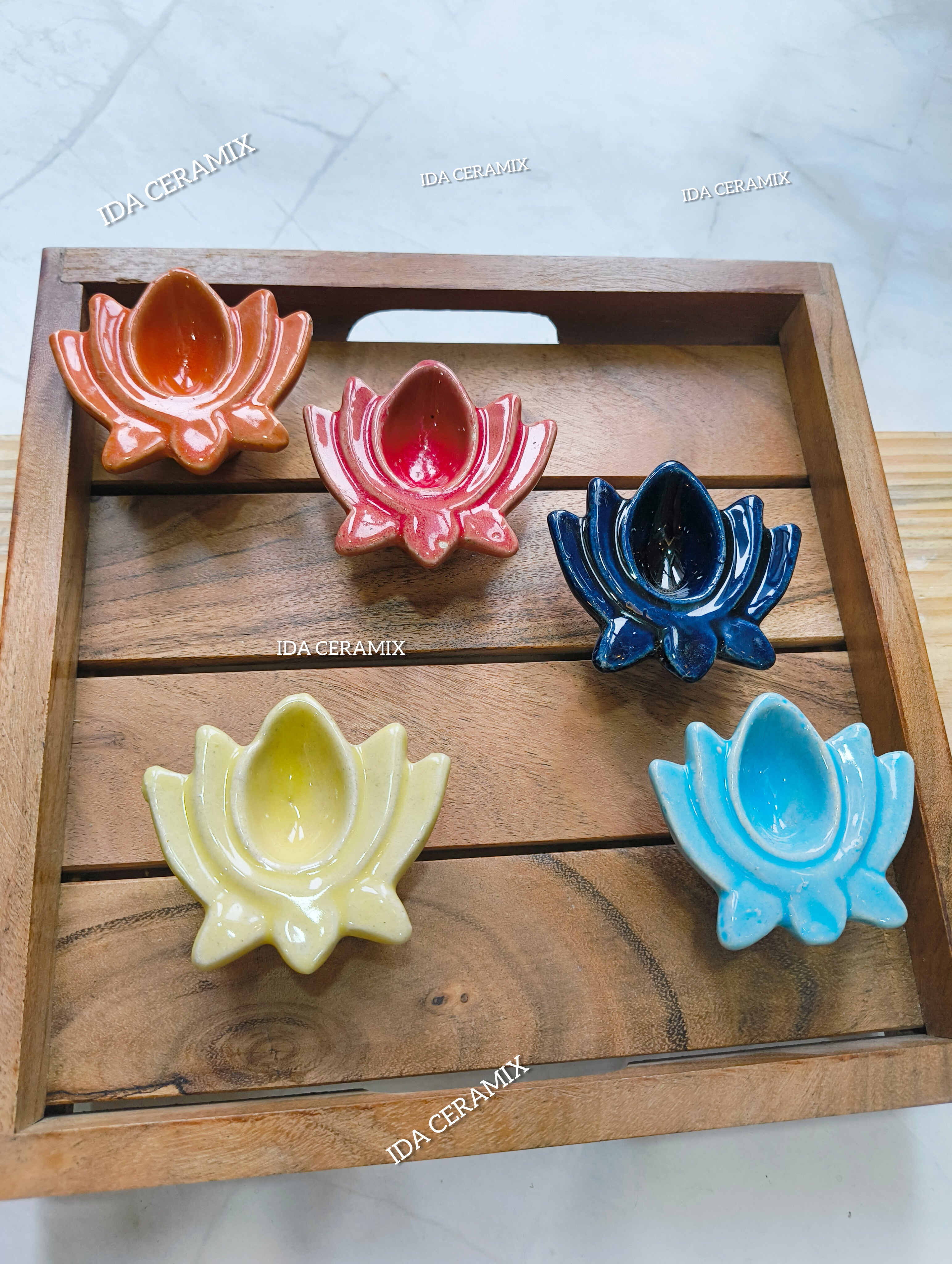 Lotus Shaped Ceramic Diya Set